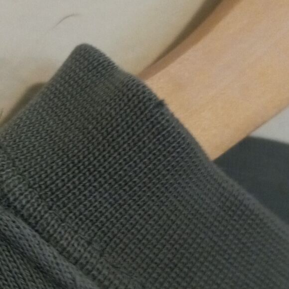 Vtg Denali Alaska Sweatshirt-Large-Embroidered Bear-Suttons Sportswear-Distresse - Picture 7 of 9